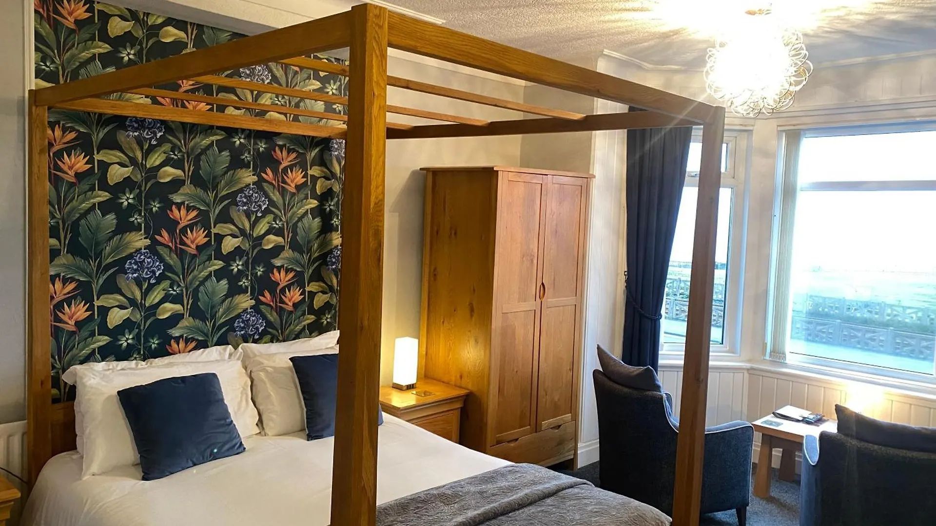 The Fossil Tree Hotel Blackpool