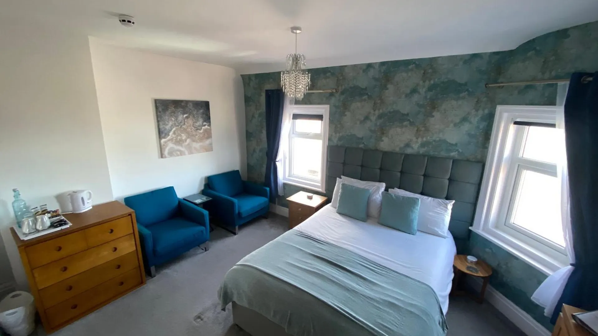 The Fossil Tree Hotel Blackpool