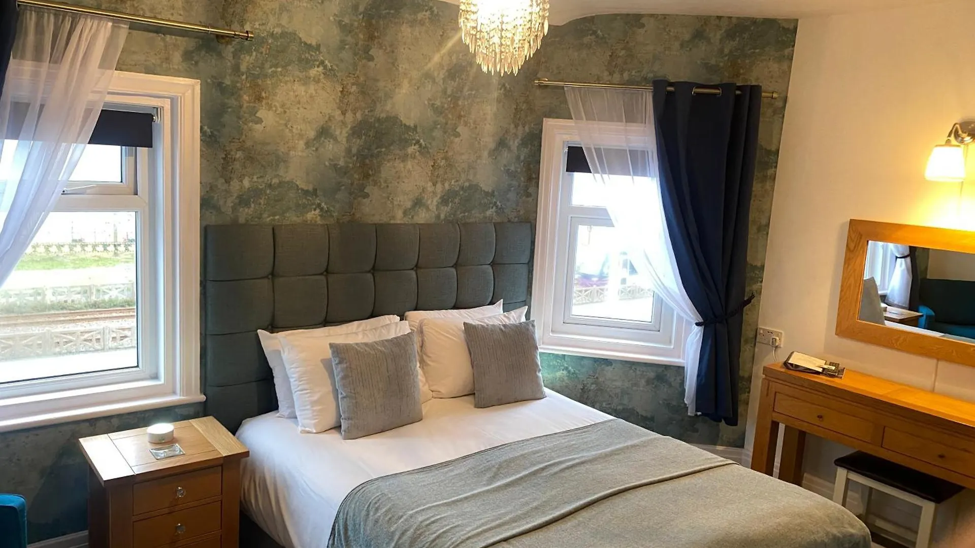 The Fossil Tree Hotel Blackpool