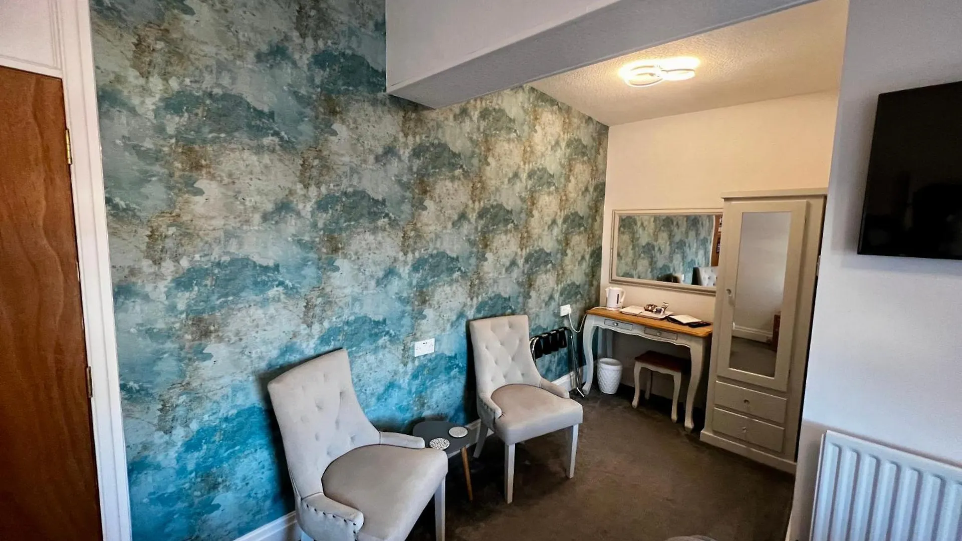 The Fossil Tree Hotel Blackpool