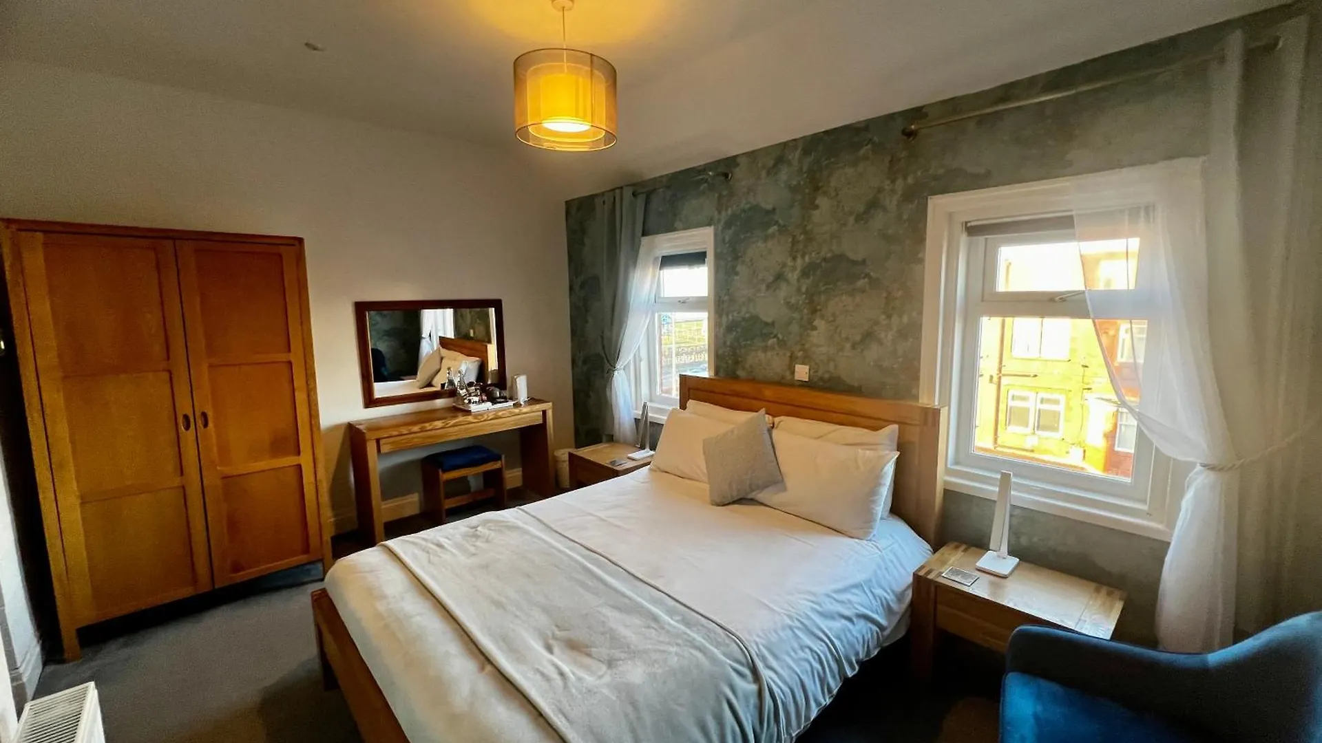 The Fossil Tree Hotel Blackpool